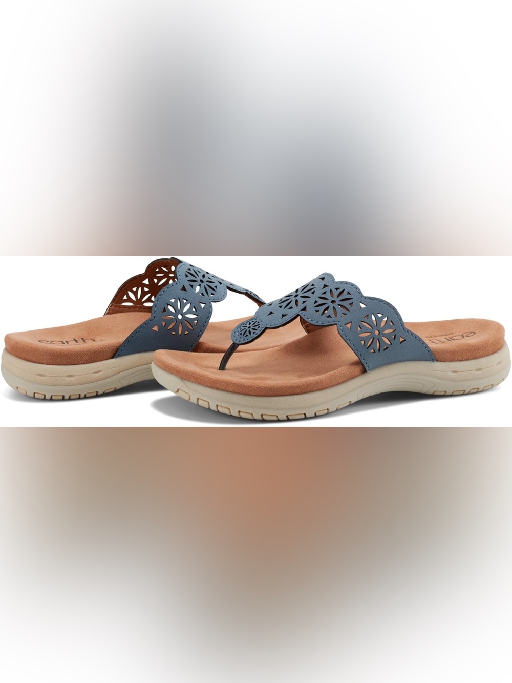 ♥️♥️ Earth Women's Sadie T-Strap Flat Sandals - Light Blue